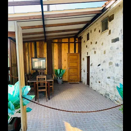 House On The * Apúlia